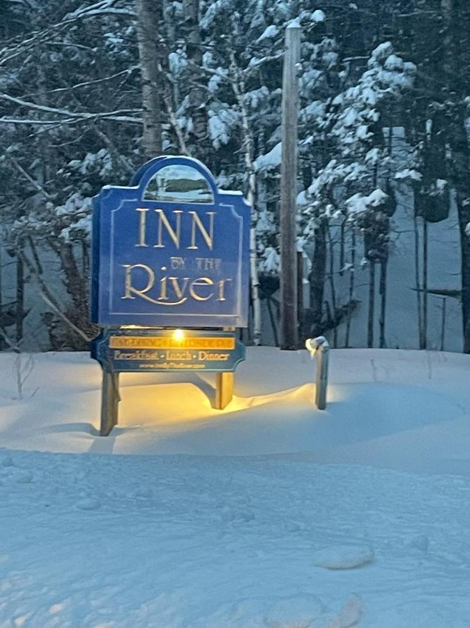 Inn By The River The Forks ภายนอก รูปภาพ