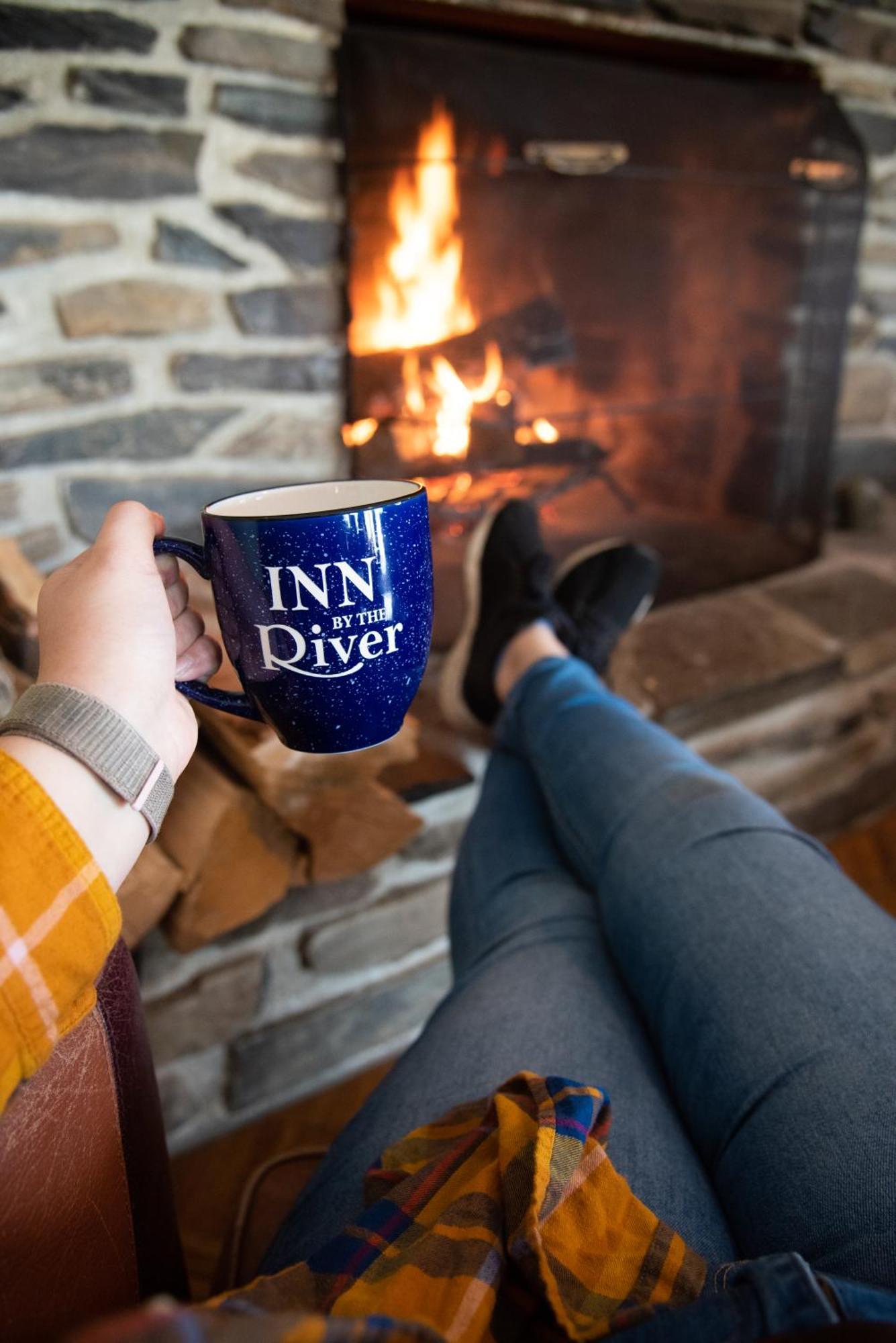 Inn By The River The Forks ภายนอก รูปภาพ